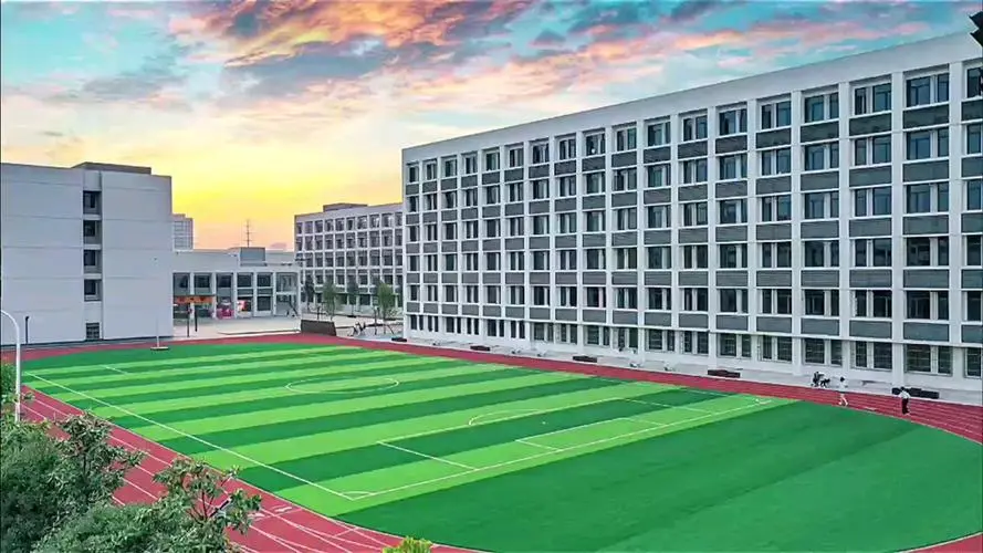 学校操场